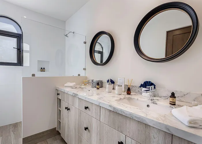 Gorgeous 2 Bedroom With Access At Mavila Cabo San Lucas