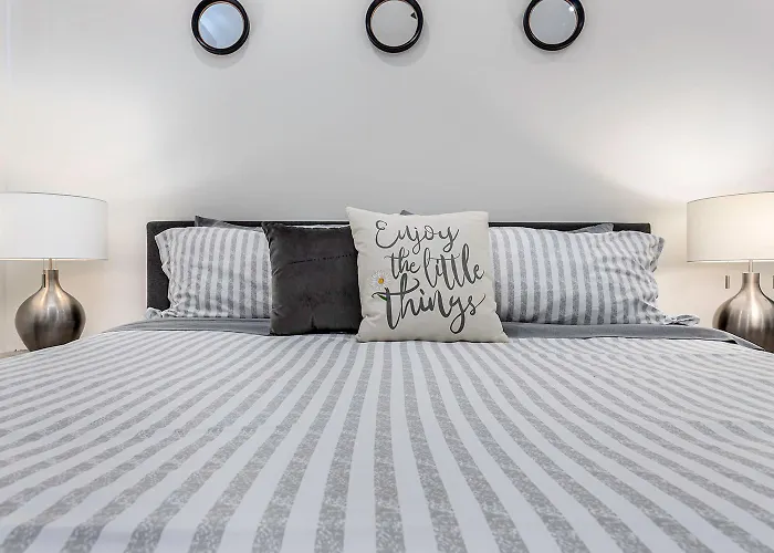 Gorgeous 2 Bedroom With Access At Mavila *